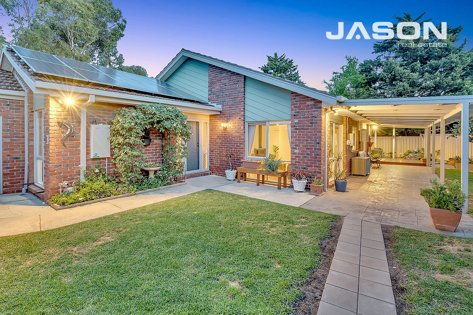 6 Nelson Close, Greenvale VIC 3059, Image 2