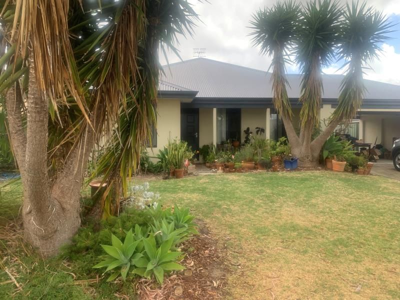 4 bedrooms House in 18 Dryandra MARGARET RIVER WA, 6285