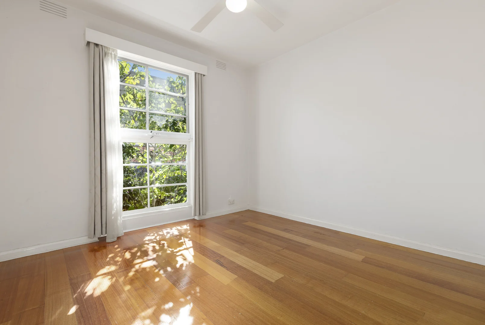 Additional image 2 of 3/29 Kooyong Road, Armadale VIC 3143