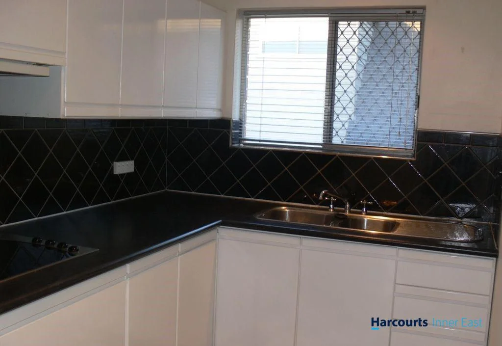 Additional image 3 of 4/90 Barton Road, Hawthorne QLD 4171