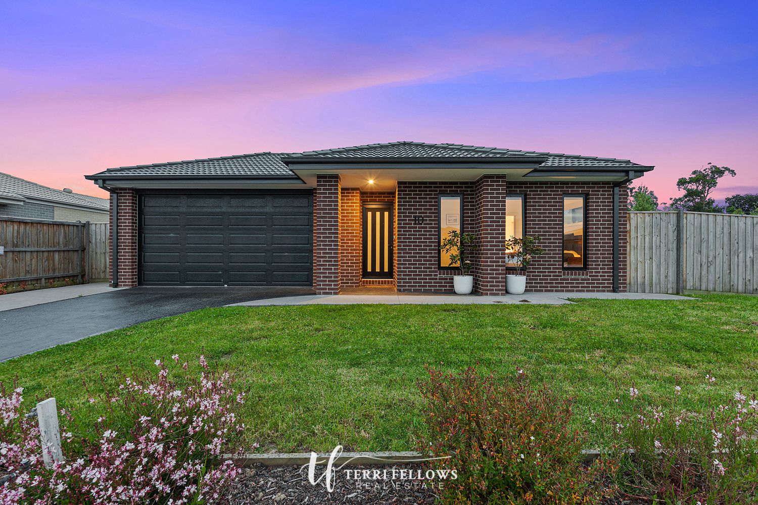 10 Violet St, Bunyip VIC 3815, Image 0