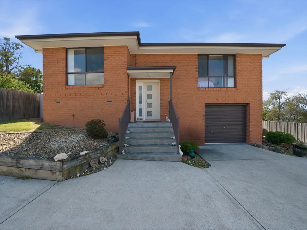 Primary image of 2/10 Victor Place, Glenorchy TAS 7010