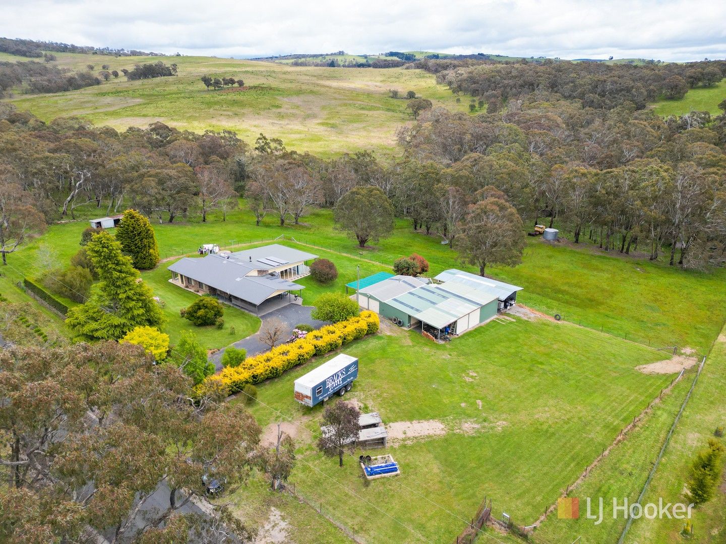 438 Thompsons Creek Road, Pipers Flat NSW 2847, Image 0