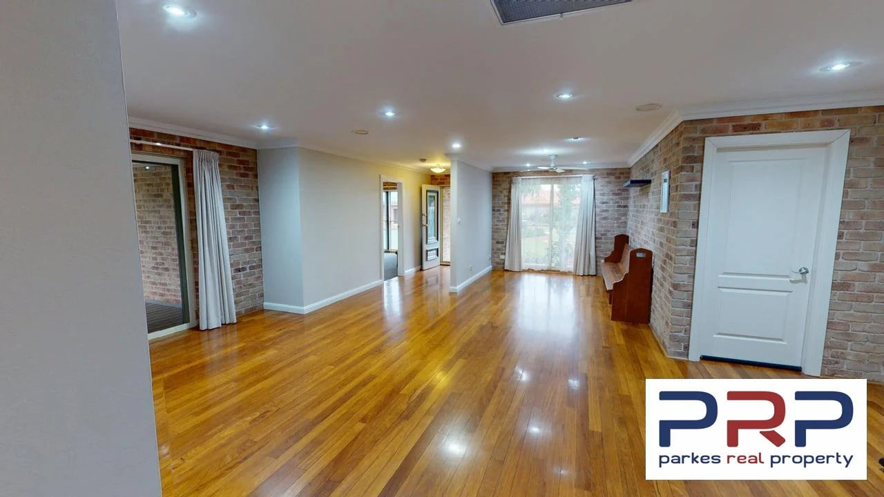 Additional image 9 of 8 Arana Place, Parkes NSW 2870