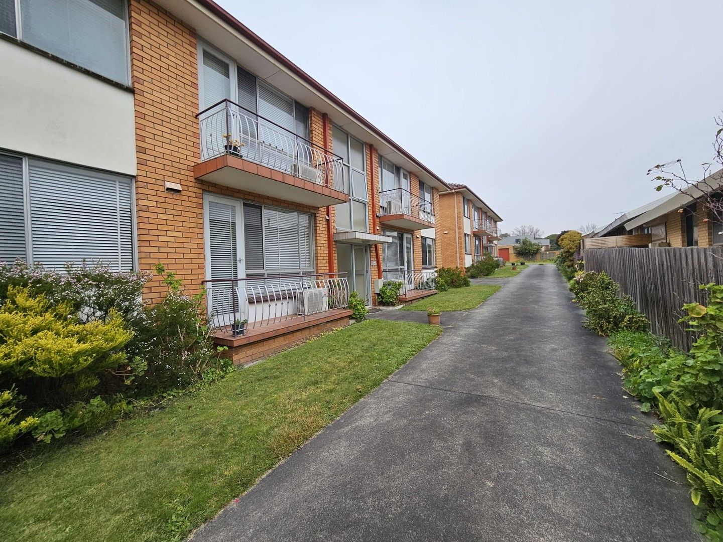 6/124 Atherton Road, Oakleigh VIC 3166 Apartment For Rent 445 Domain