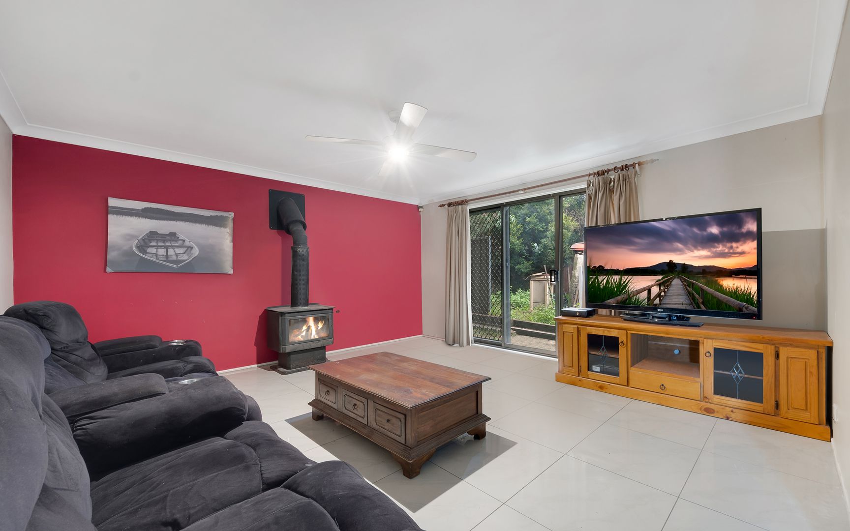 12 Doradillo Place, Eschol Park NSW 2558, Image 2