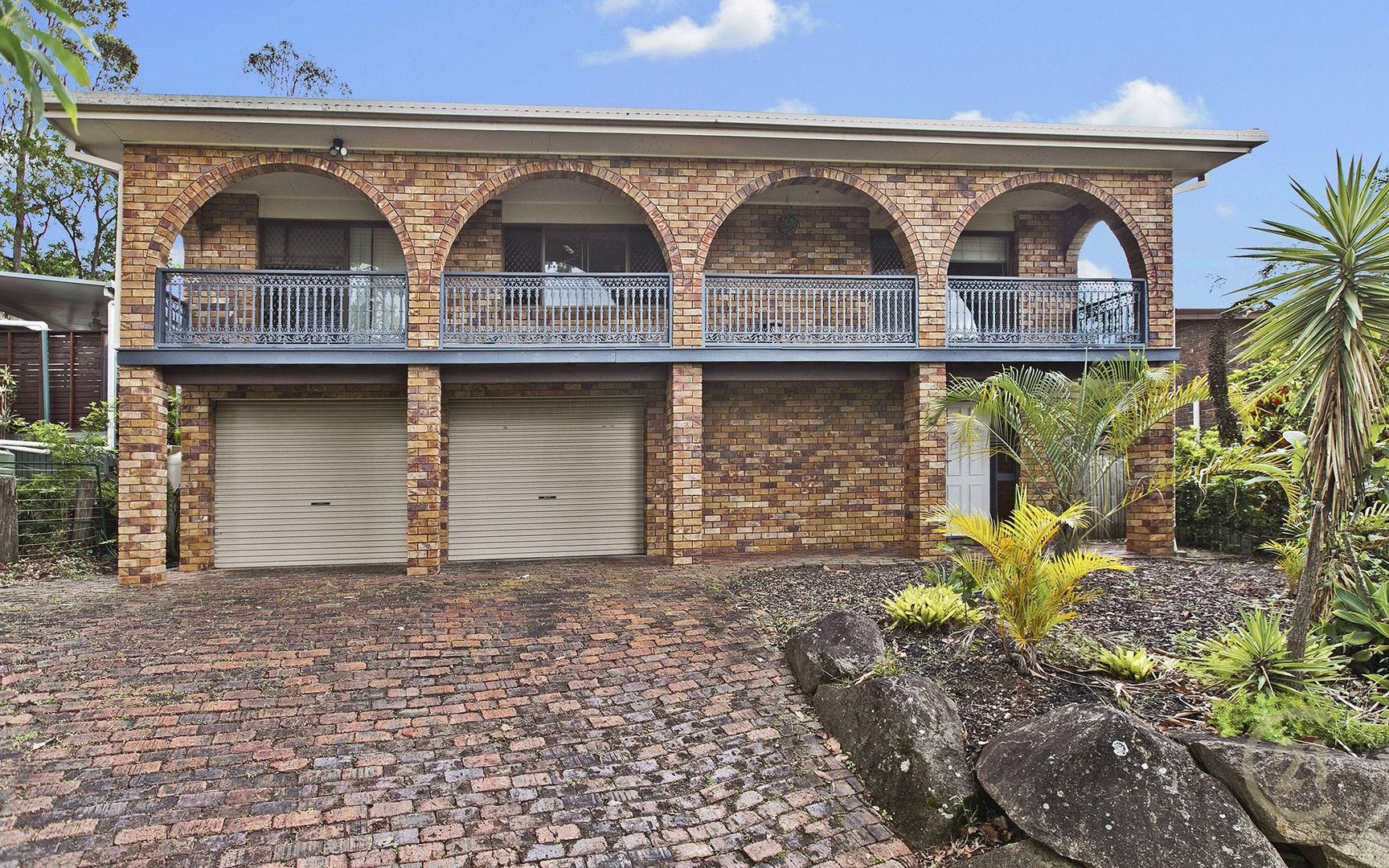 3 bedrooms House in 27 Kirikee Street FERNY GROVE QLD, 4055