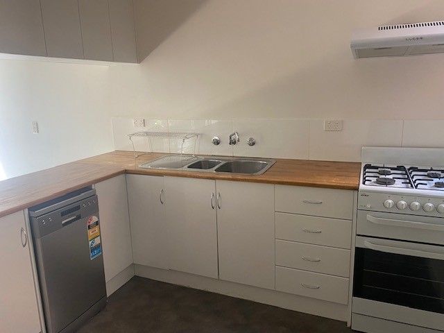 2 bedrooms Apartment / Unit / Flat in 17/55 Union St WINDSOR VIC, 3181
