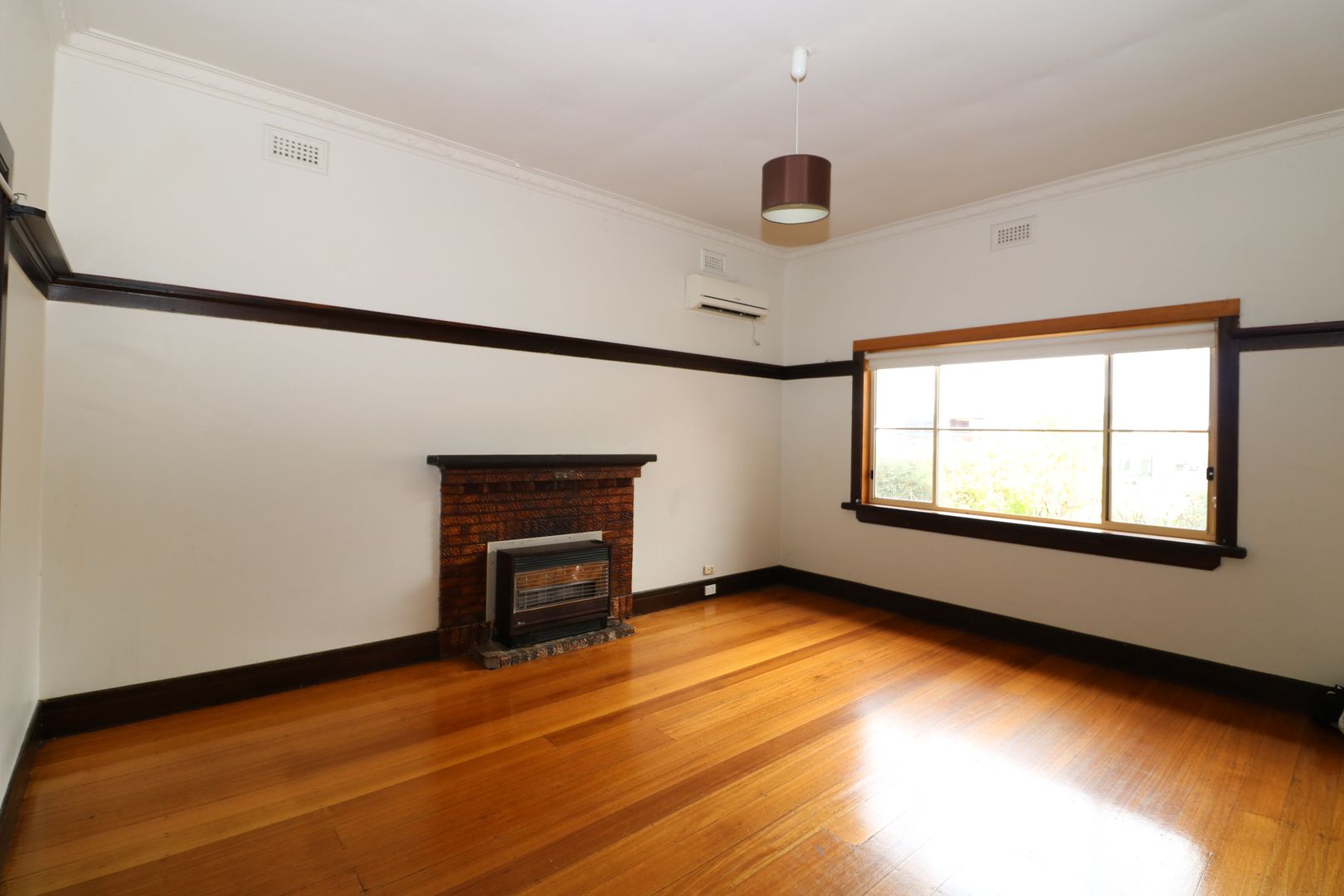 2 Isabella Street, Geelong West VIC 3218, Image 2