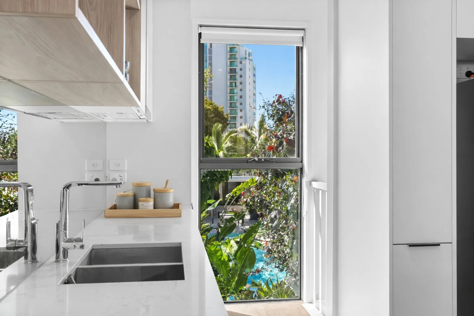 Additional image 6 of 6/24 Imperial Parade, Labrador QLD 4215