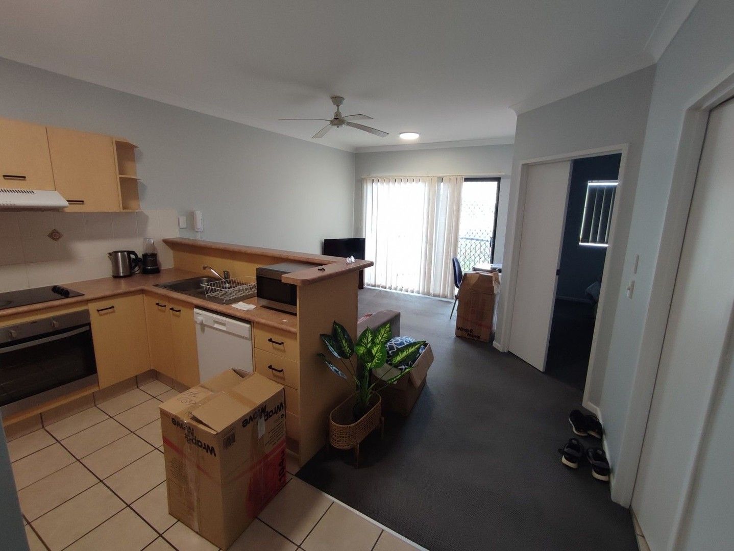 1 bedrooms Apartment / Unit / Flat in ID:21101831/7-13 Barranbali Street SURFERS PARADISE QLD, 4217