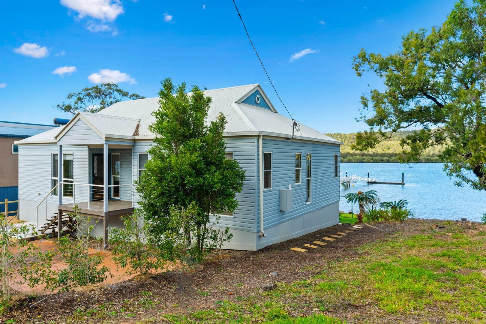 3 bedrooms House in 101 Wahine Drive RUSSELL ISLAND QLD, 4184