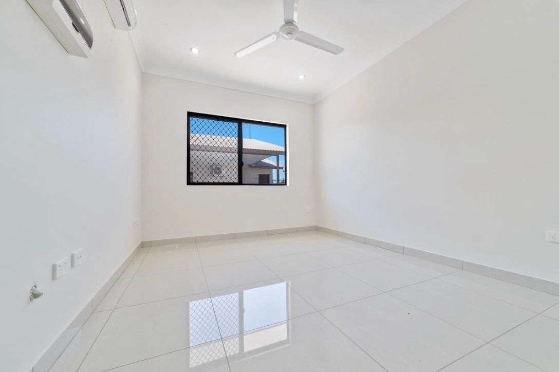 3/5 Bloodwood Street, Zuccoli NT 0832, Image 2