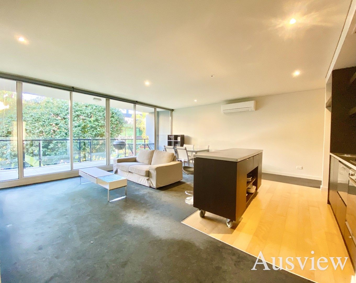 2 bedrooms Apartment / Unit / Flat in 201/4 Chapel Mews SOUTH YARRA VIC, 3141