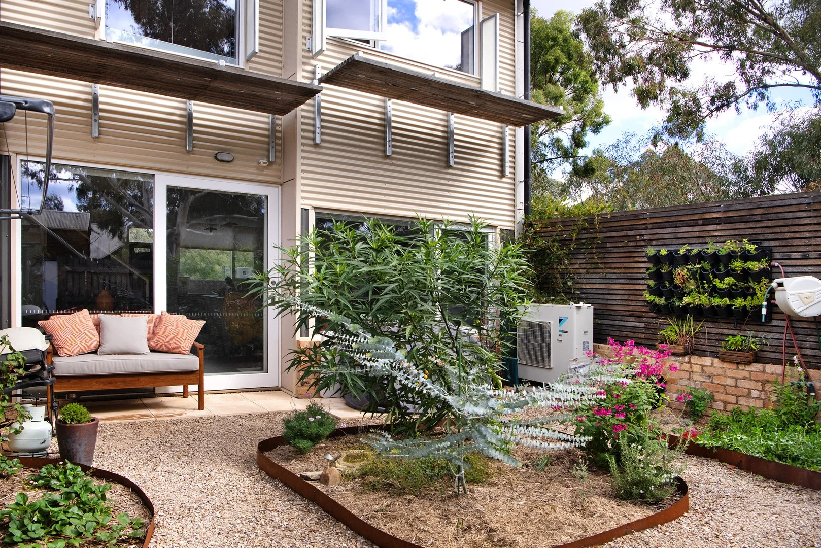 27/19 Reckleben Street, Castlemaine VIC 3450