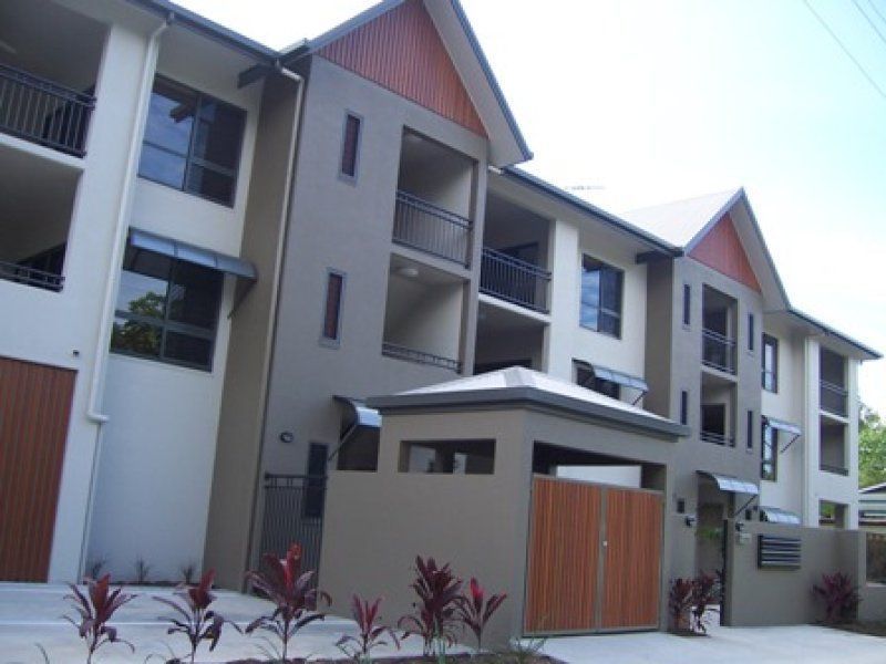 2 bedrooms Apartment / Unit / Flat in 4/14 Macilwraith Street MANOORA QLD, 4870