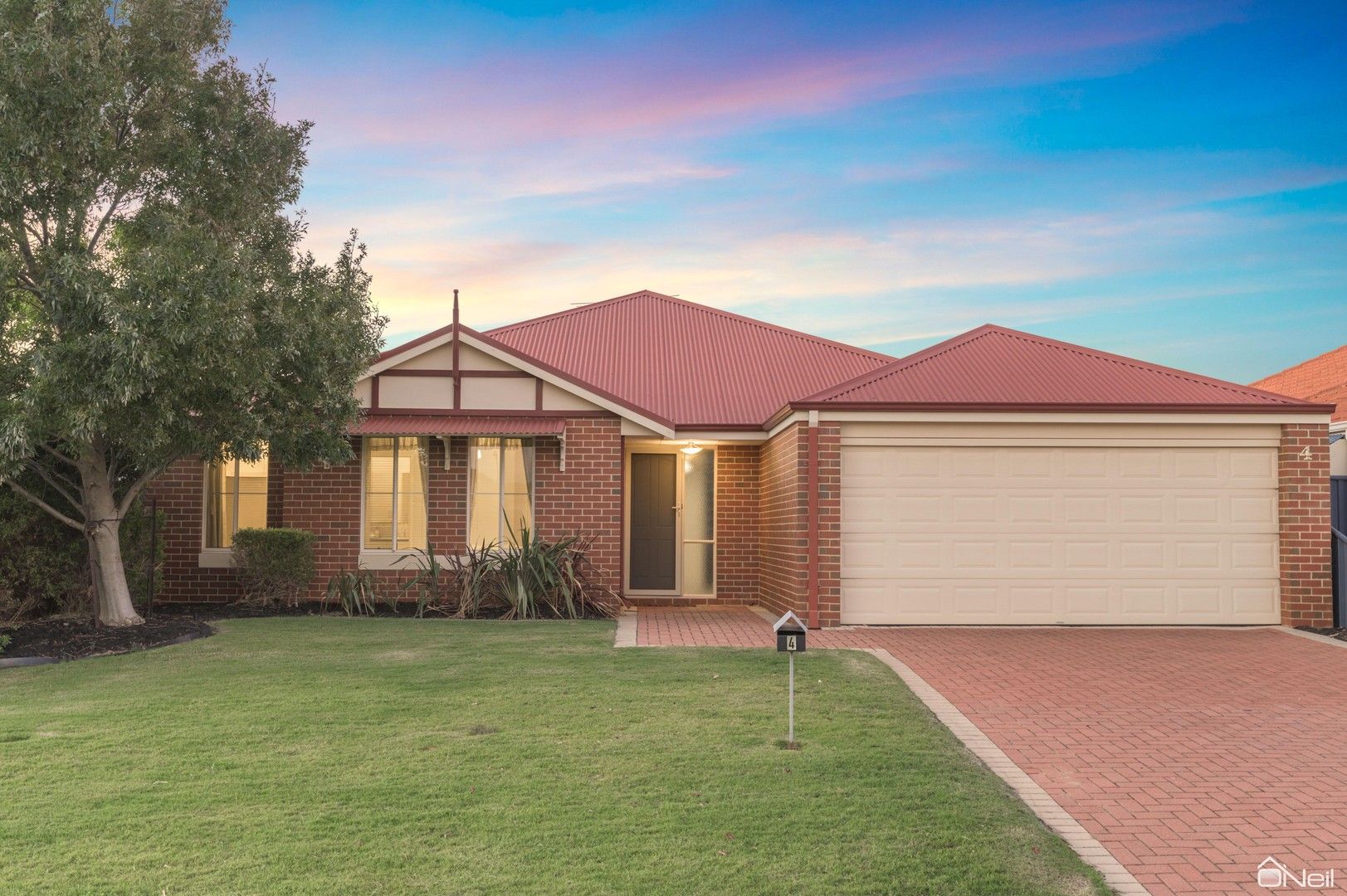 4 Honeydew Bend, Byford WA 6122, Image 0