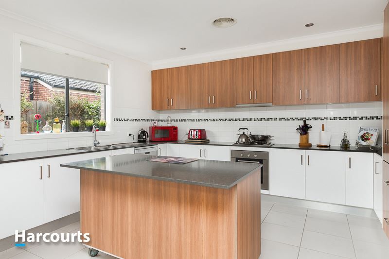 2/28 Martin Street, Hastings VIC 3915, Image 1