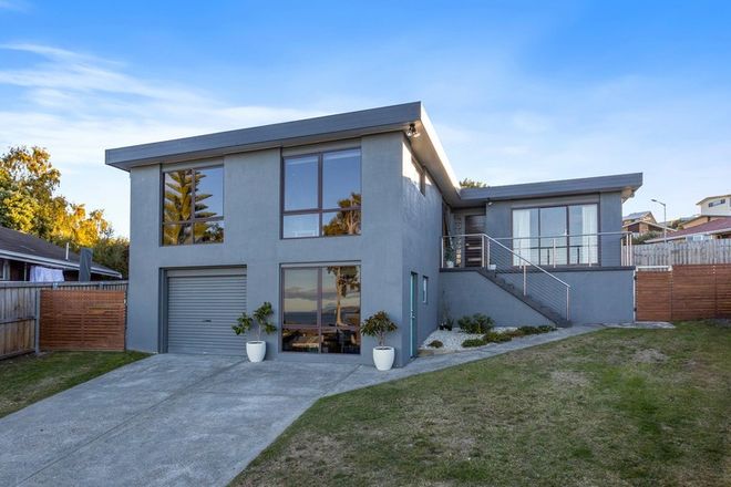 Picture of 1 Bampi Court, BLACKMANS BAY TAS 7052