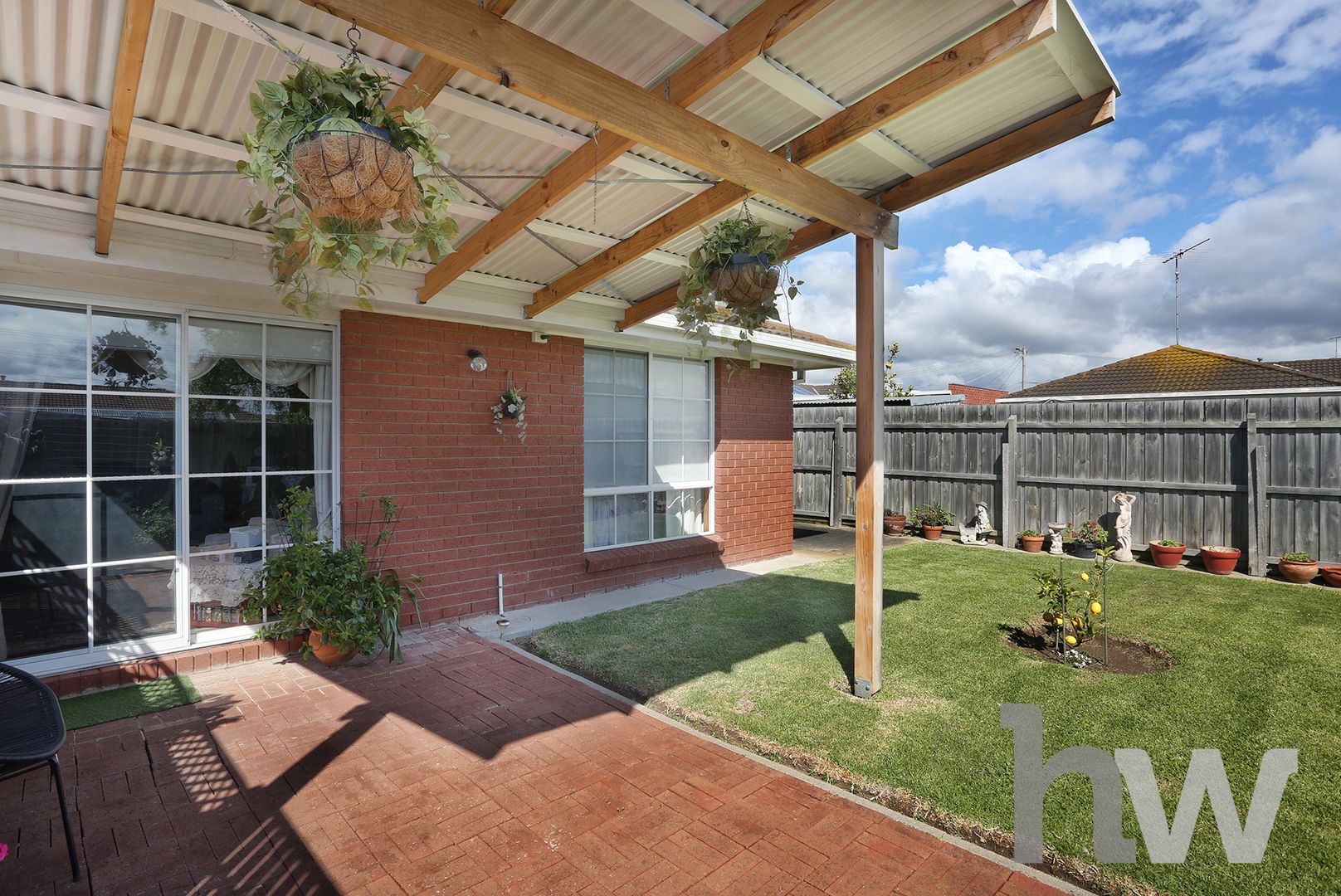 2/47 Thompson Street, Whittington VIC 3219, Image 2