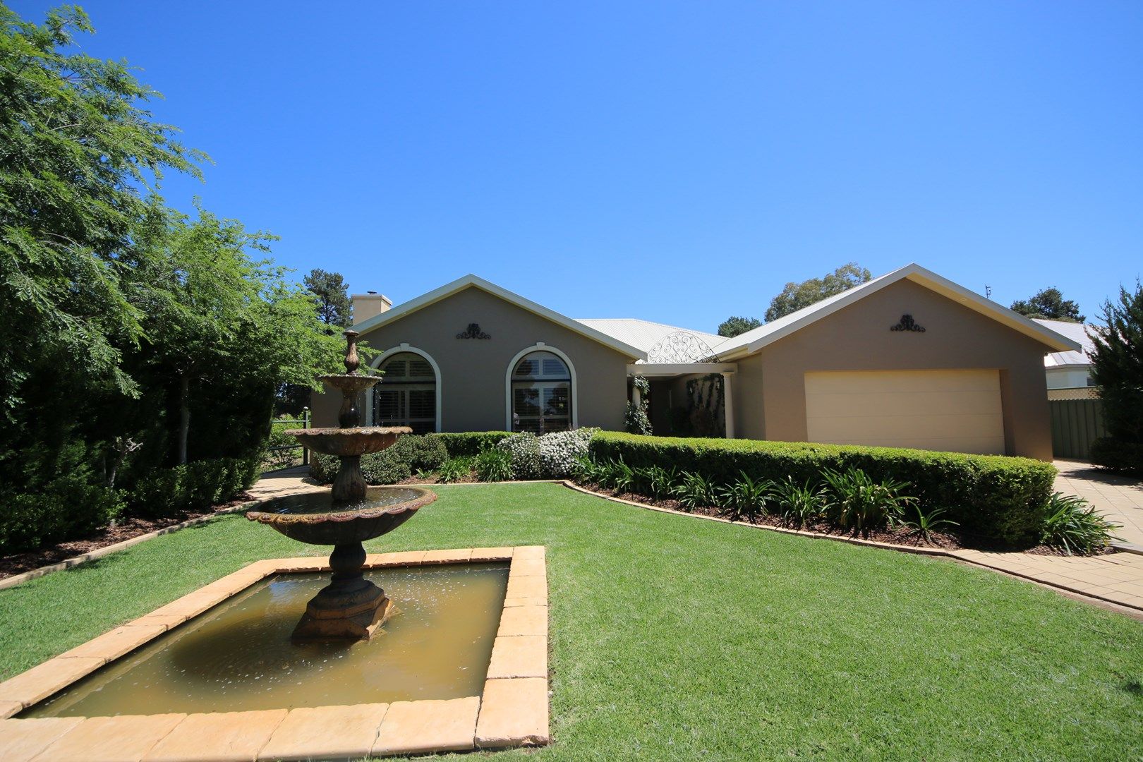 36 Cypress Point Drive, Dubbo NSW 2830, Image 0