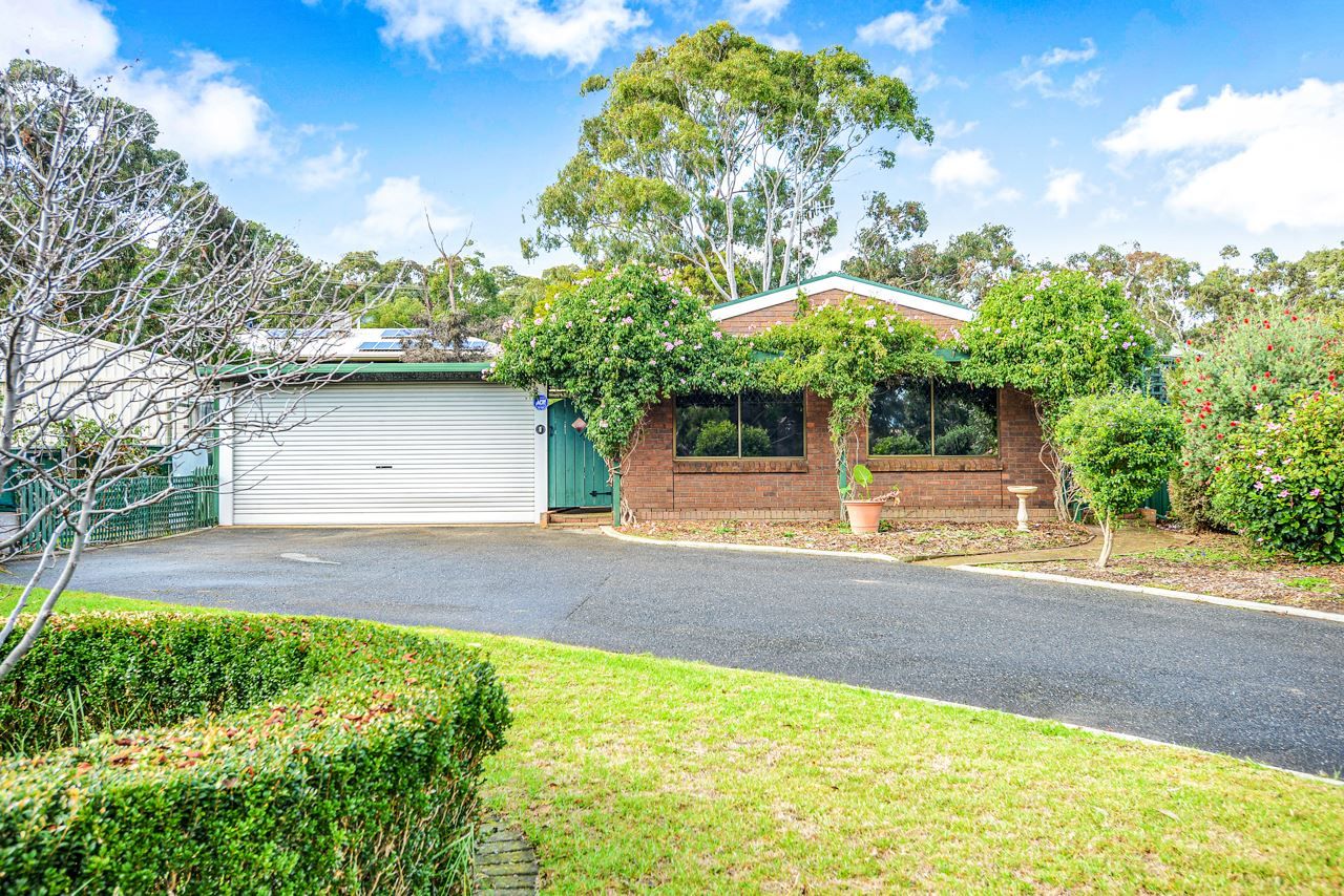 152 Canterbury Road, Victor Harbor SA 5211, Image 2