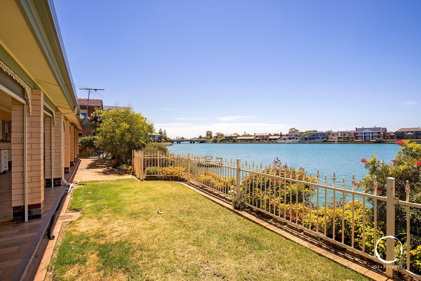 47 The Annie Watt Circuit, West Lakes Shore SA 5020, Image 2