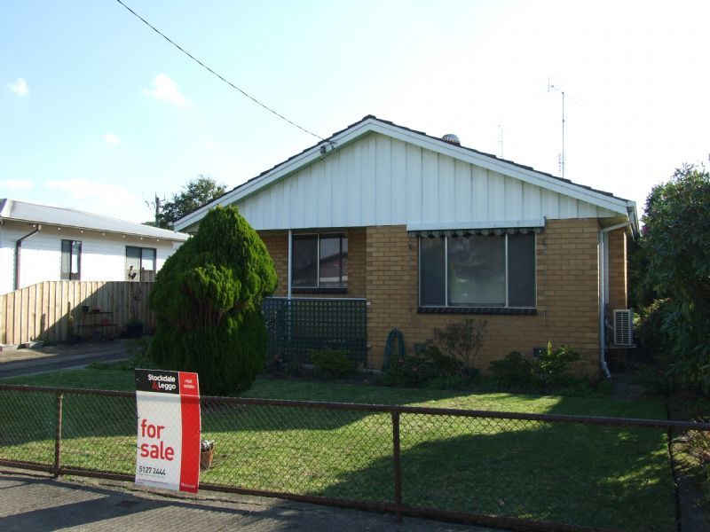 9 Anderson Ave, YALLOURN NORTH VIC 3825, Image 2