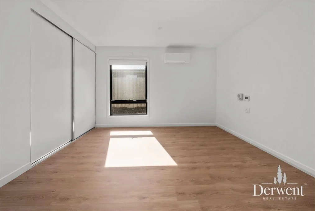 Additional image 9 of 23 Bluetongue, Magra TAS 7140