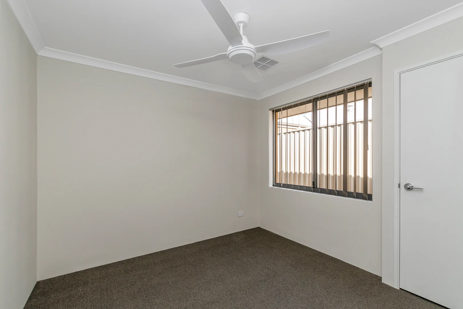 Additional image 11 of 14 Bantry Grove, Golden Bay WA 6174