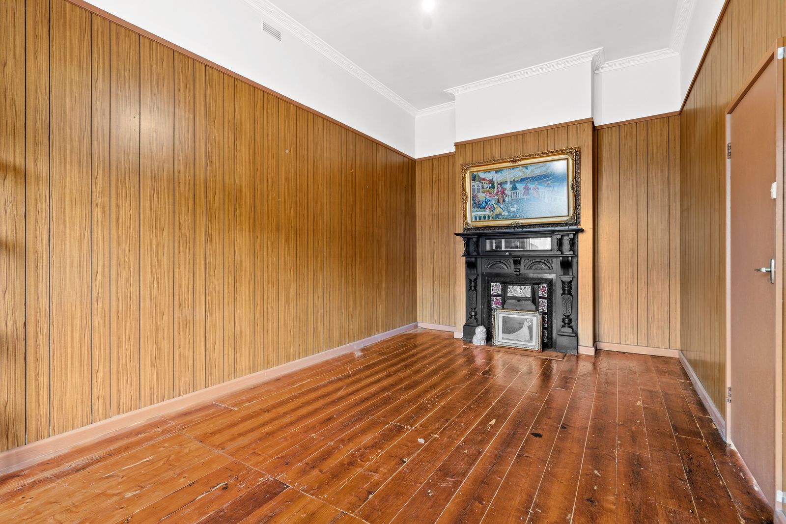 34 Andrew Street, Windsor VIC 3181, Image 2