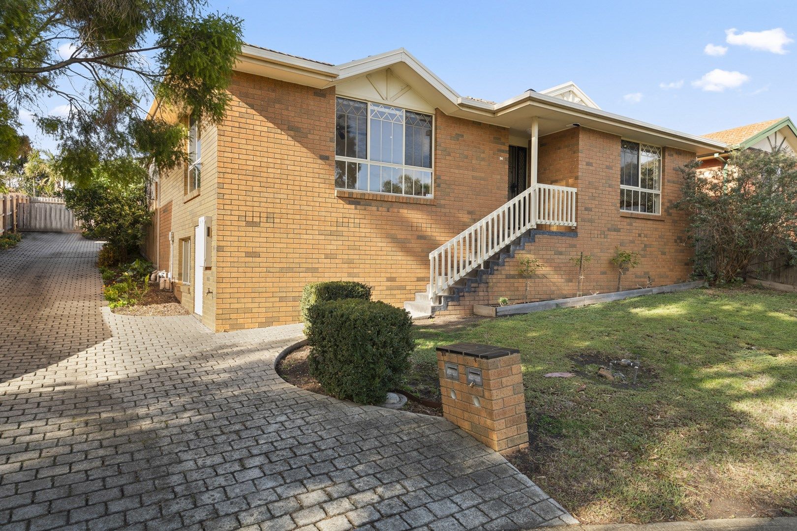 24 Farnham Crescent, Mill Park VIC 3082, Image 0