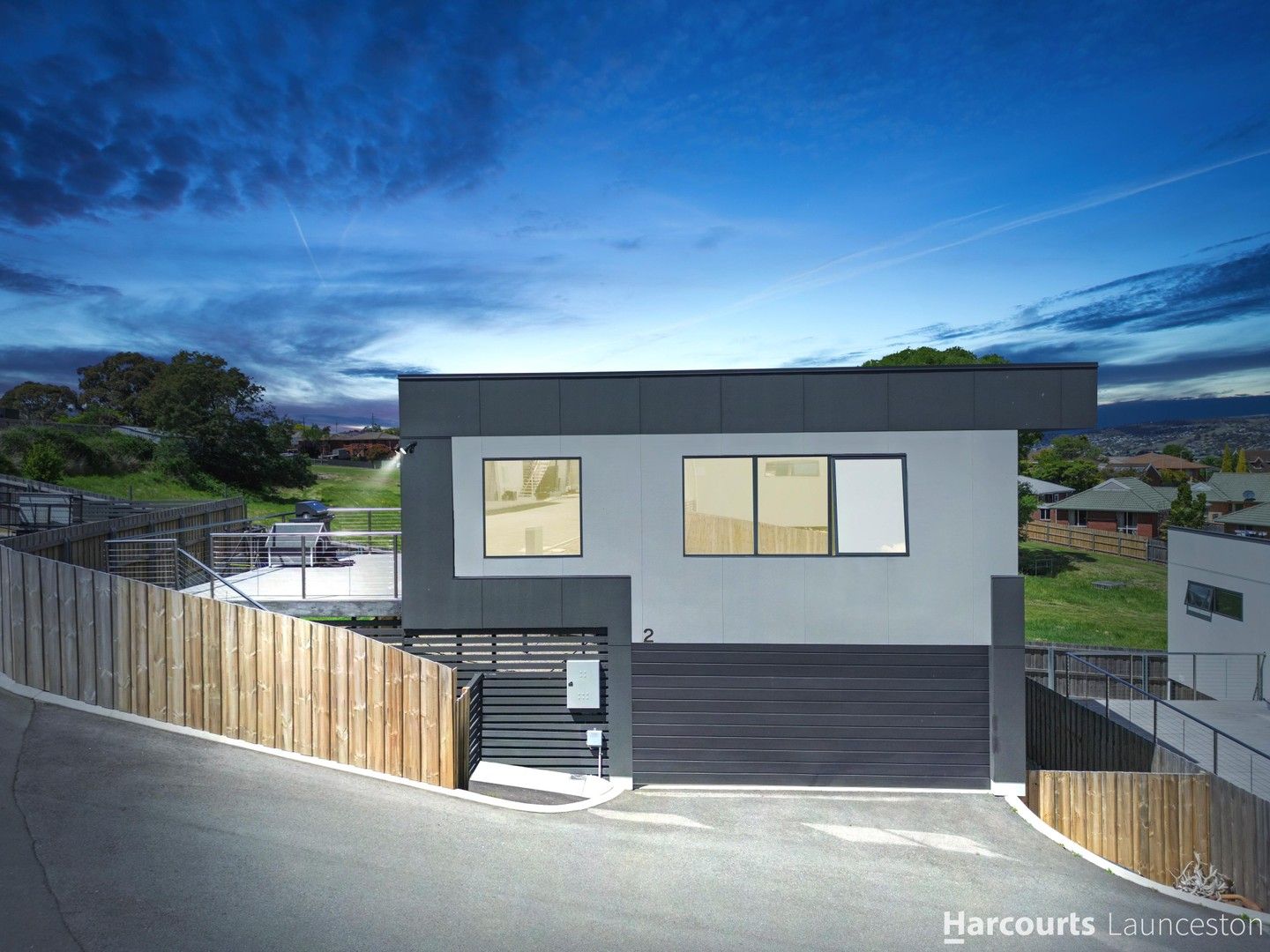 2/7-9 Malachi Court, Newnham TAS 7248, Image 0