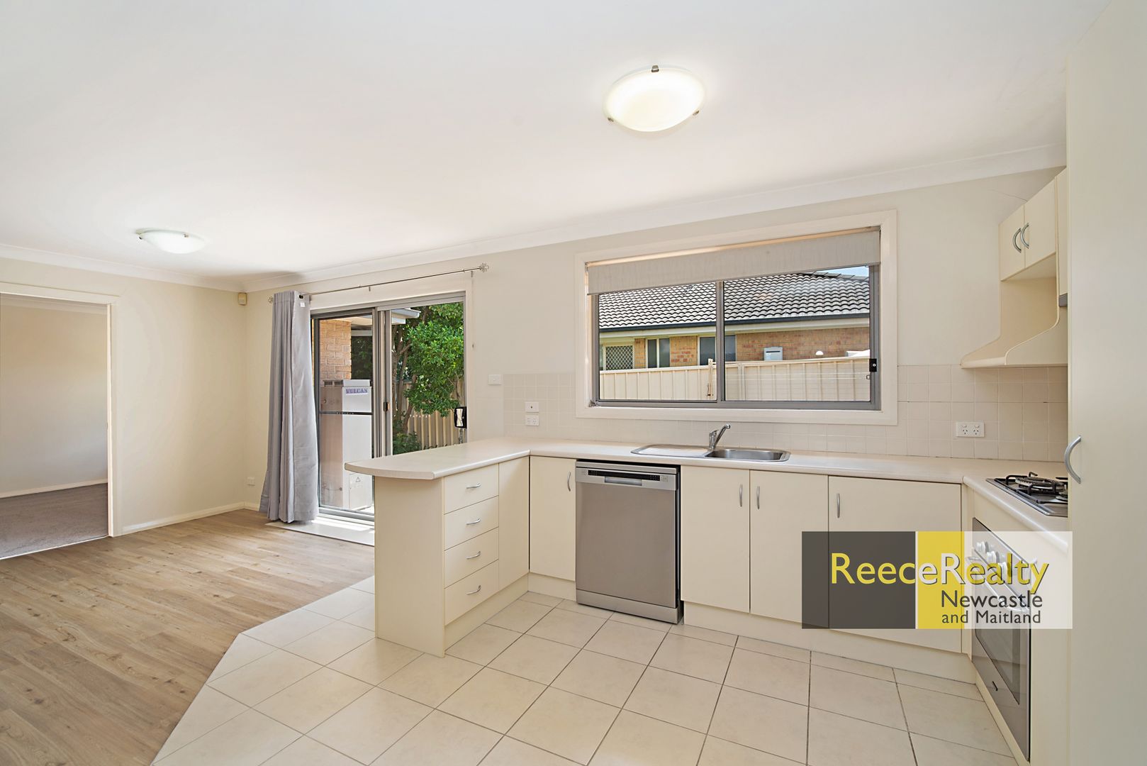 6/46-48 Heaton Street, Jesmond NSW 2299, Image 2