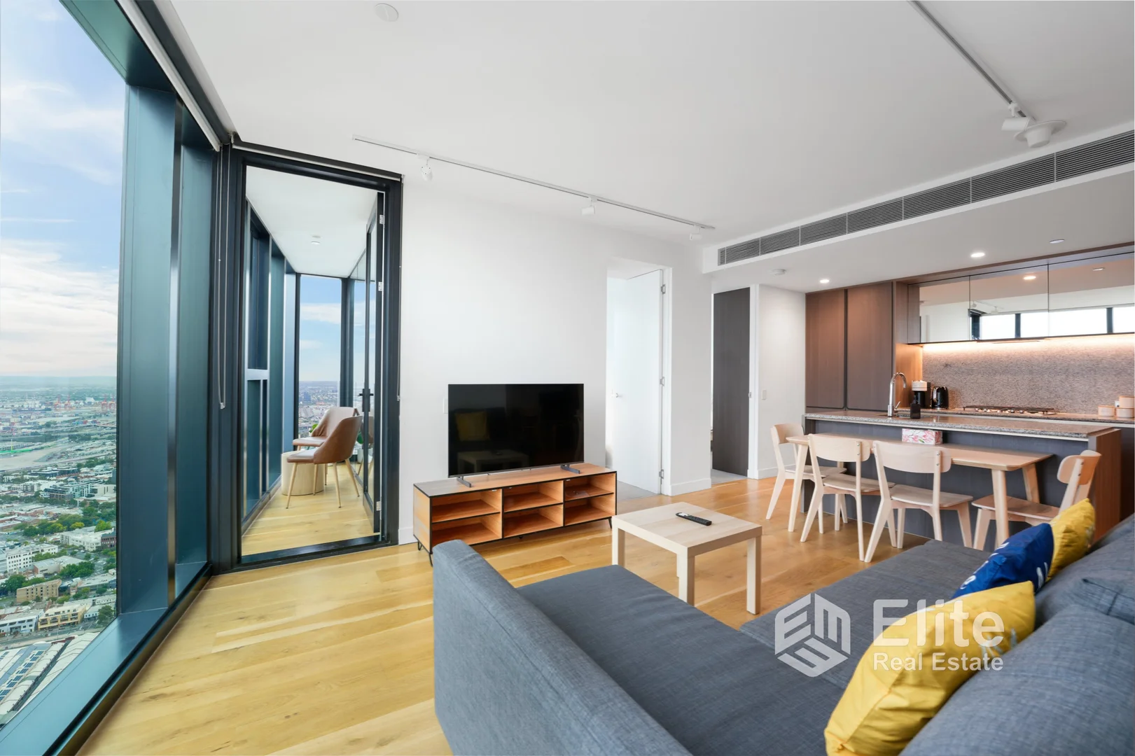 Additional image 2 of 6706/160 Victoria Street, Carlton VIC 3053