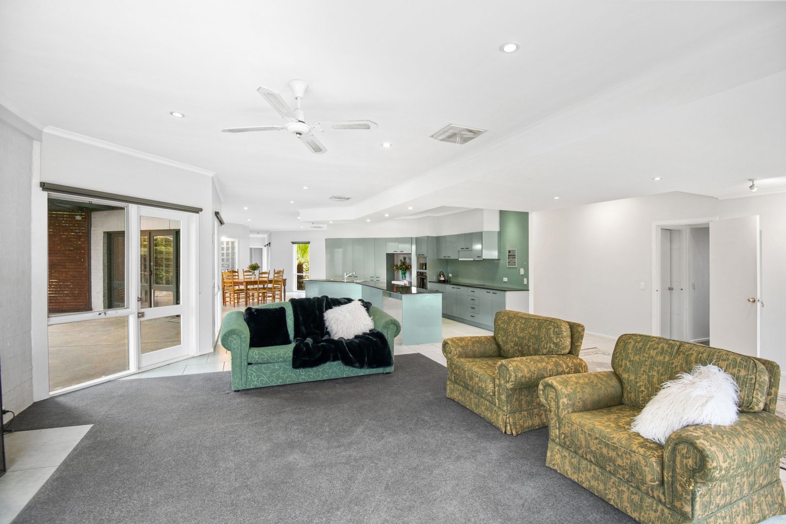 44 Skyline Dr, Gisborne VIC 3437 House For Rent 650 Domain