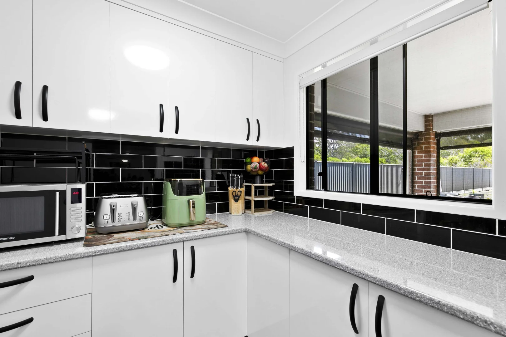 Additional image 7 of 11 Bonita Court, Urangan QLD 4655