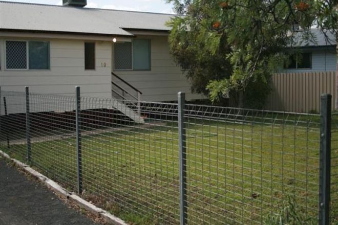 Picture of 10 Holland St, ROMA QLD 4455