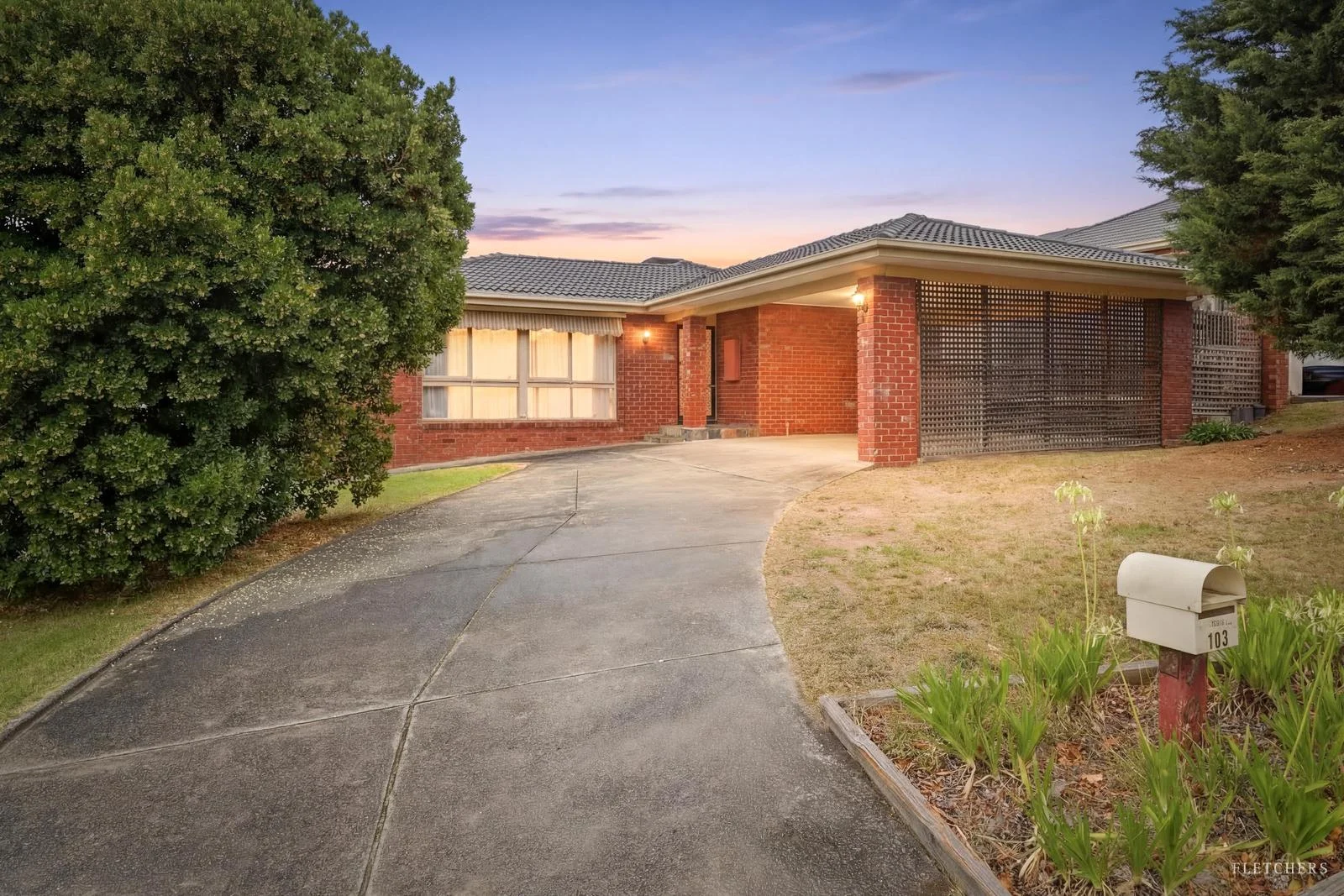 103 Santa Rosa Boulevard, Doncaster East VIC 3109