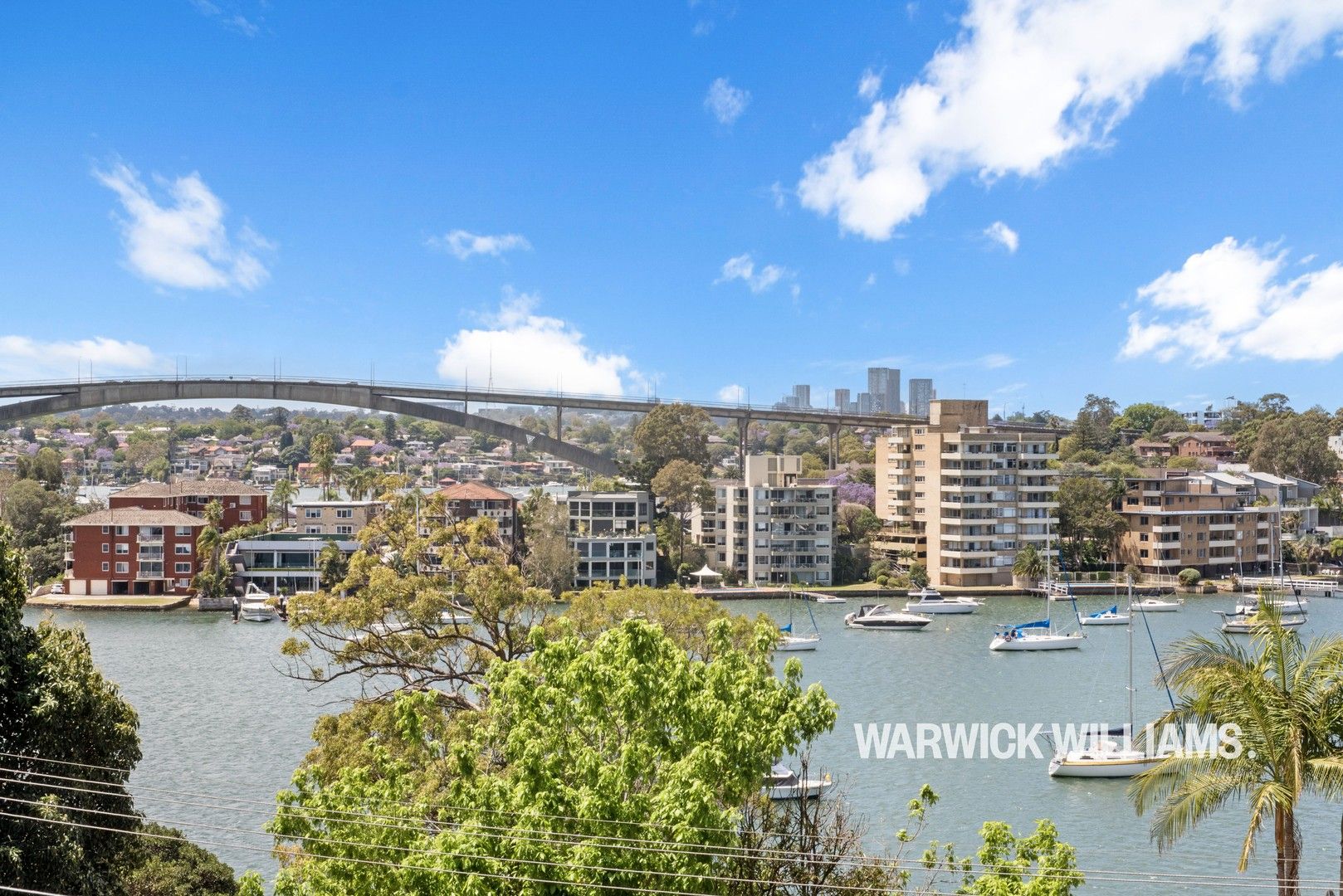 2 bedrooms Apartment / Unit / Flat in 9/12 Bortfield Drive CHISWICK NSW, 2046