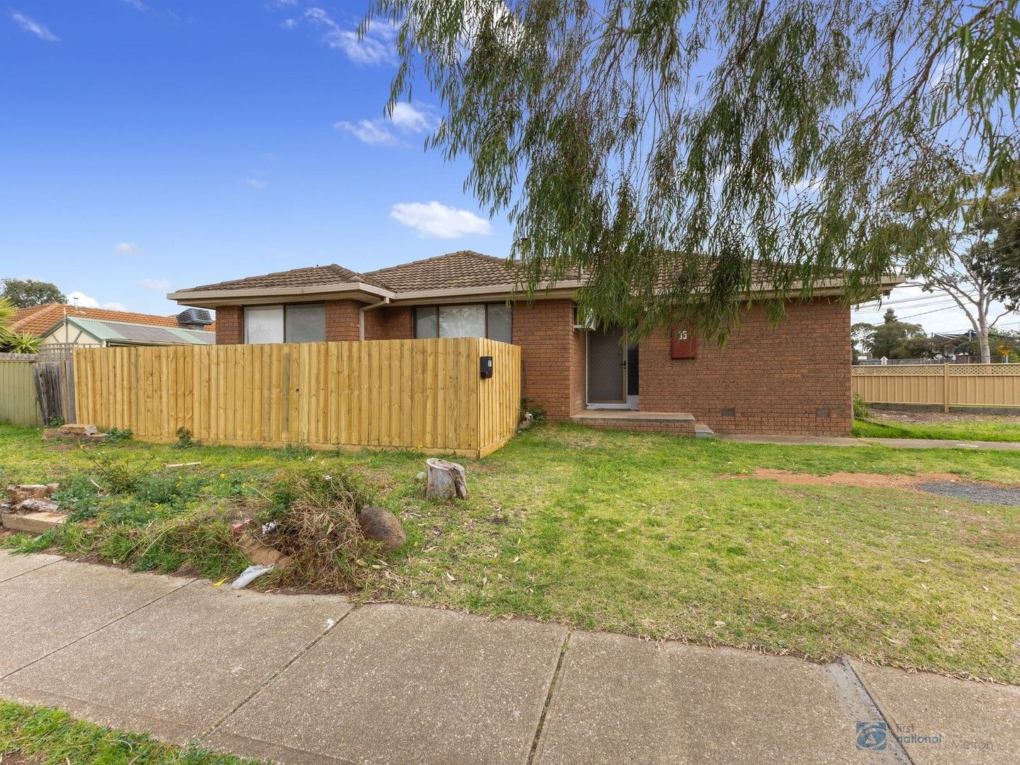 3 bedrooms House in 35 Morshead Street MELTON SOUTH VIC, 3338