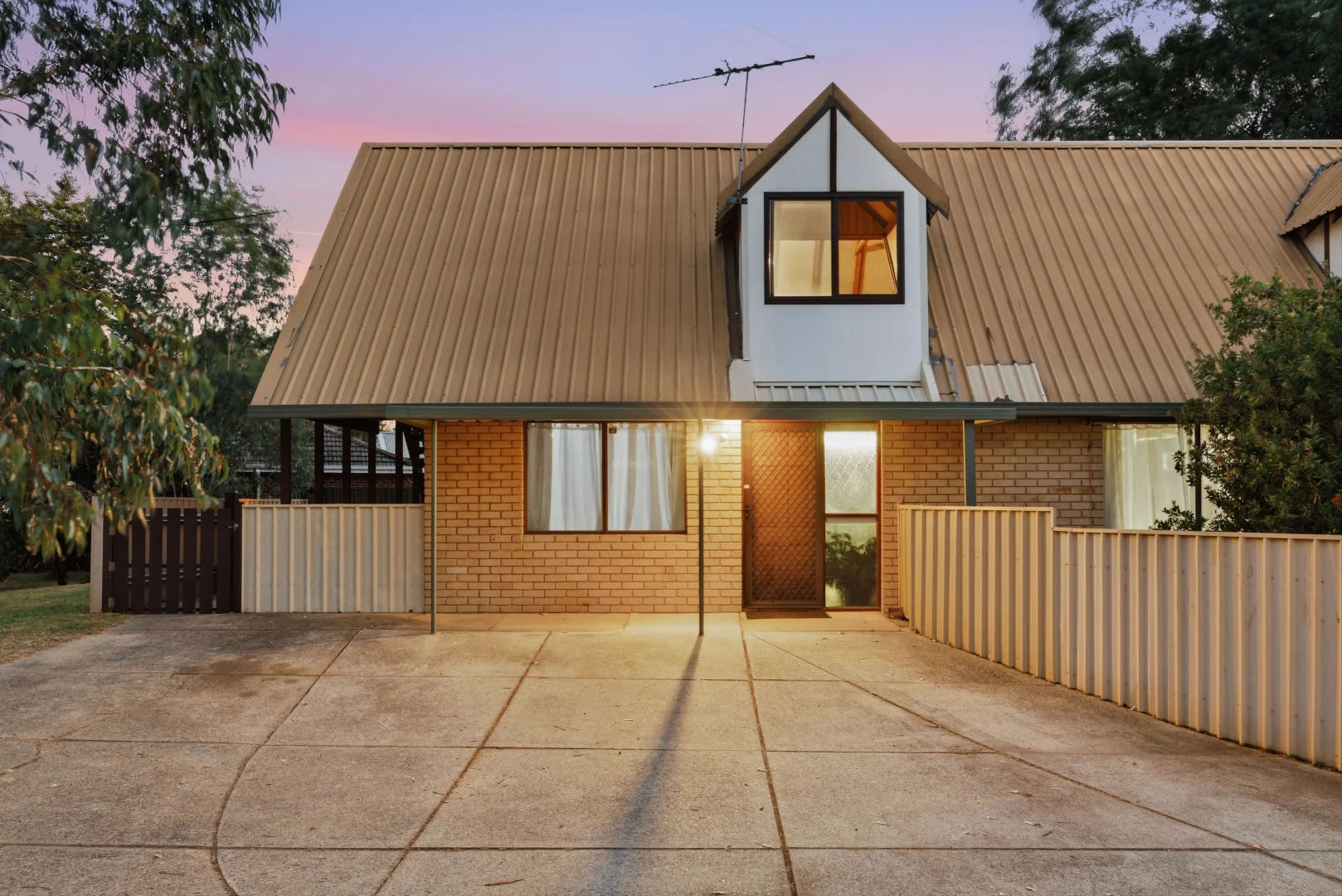 Additional image 24 of 4 Hazelmere Crescent, Hazelmere WA 6055