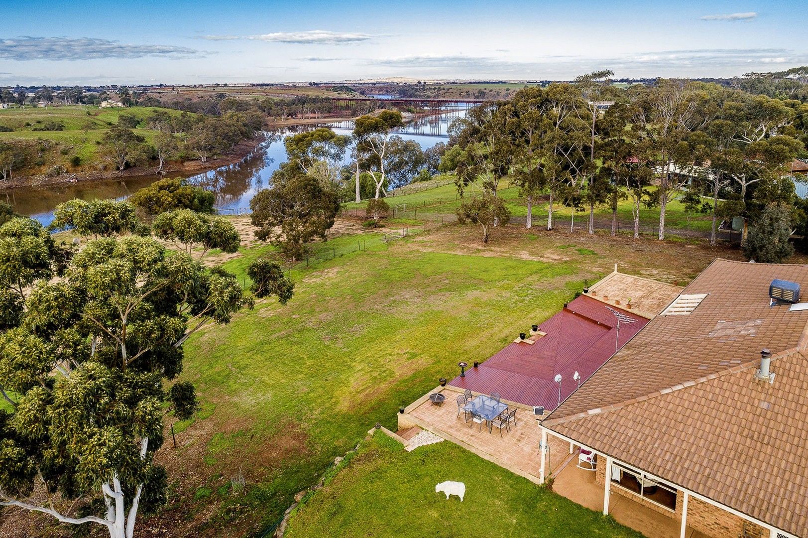 25 Lark Rd, Exford VIC 3338, Image 0