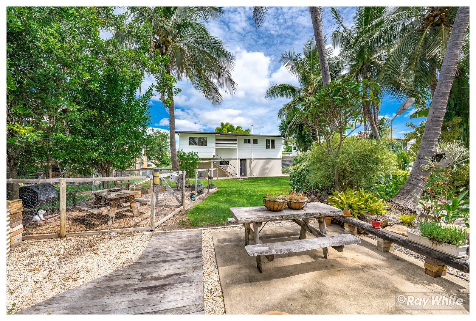 Additional image 29 of 32 Locke Street, Kawana QLD 4701