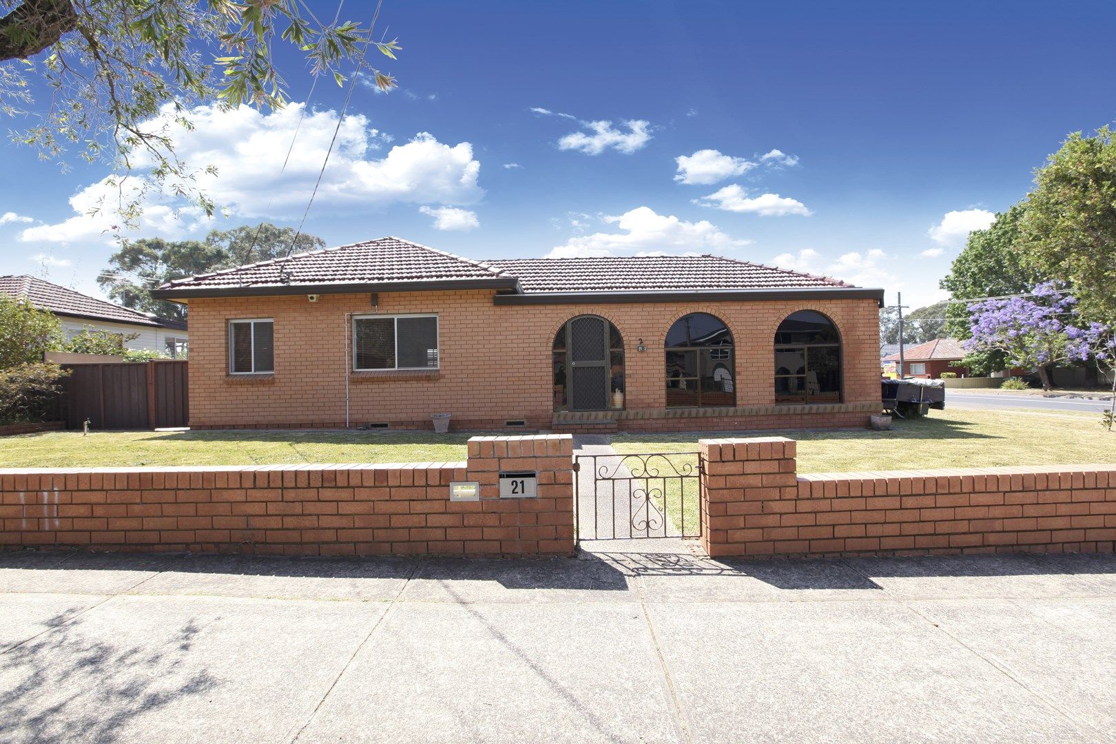 21 Picnic Point Road, Panania NSW 2213