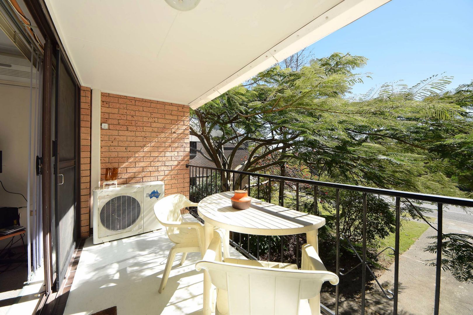 6/50 Oceanic Drive, Mermaid Waters QLD 4218, Image 2