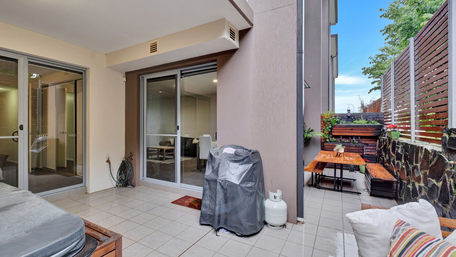 133/121 Easty Street, Phillip ACT 2606, Image 2