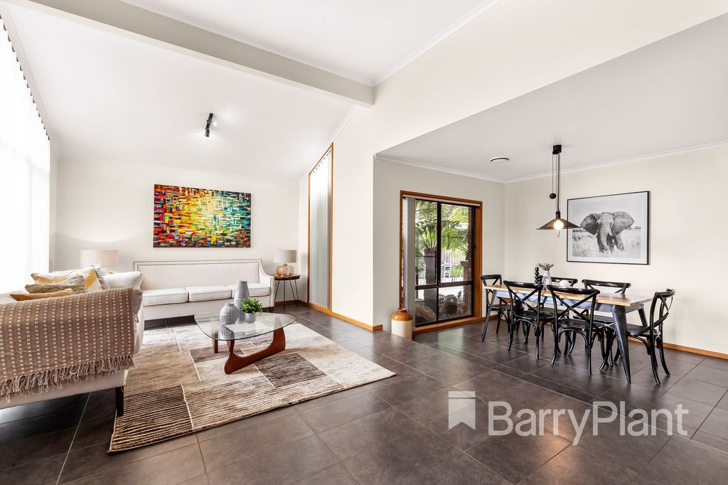 29 Hawkes Drive, Mill Park VIC 3082, Image 1