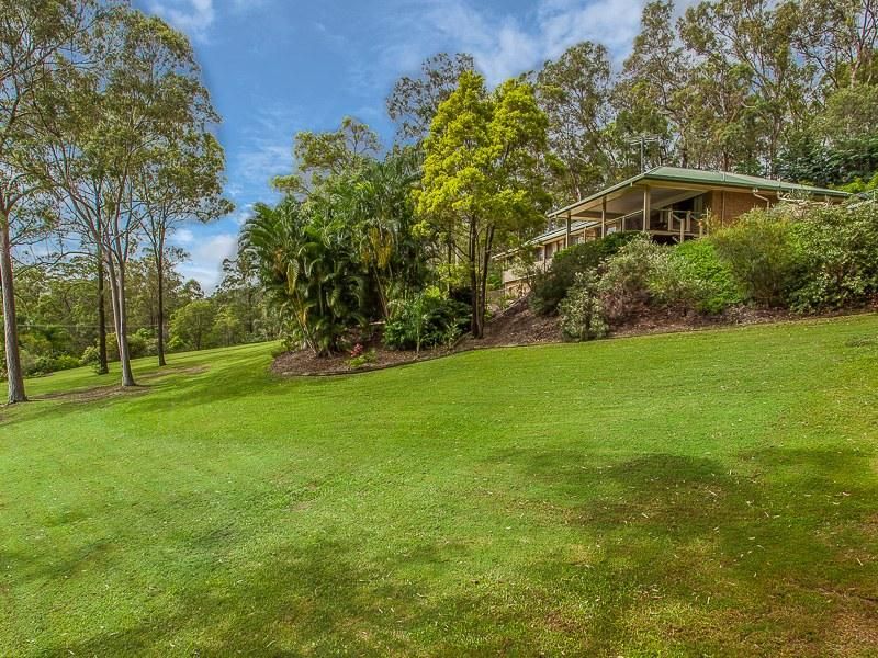 10 Pinecone Court, Bunya QLD 4055, Image 1