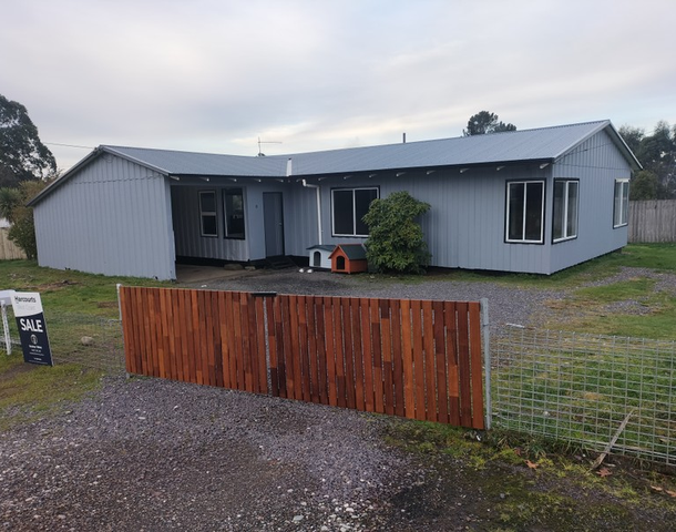 8 Counsel Street, Zeehan TAS 7469